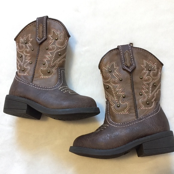 cherokee darcy boots